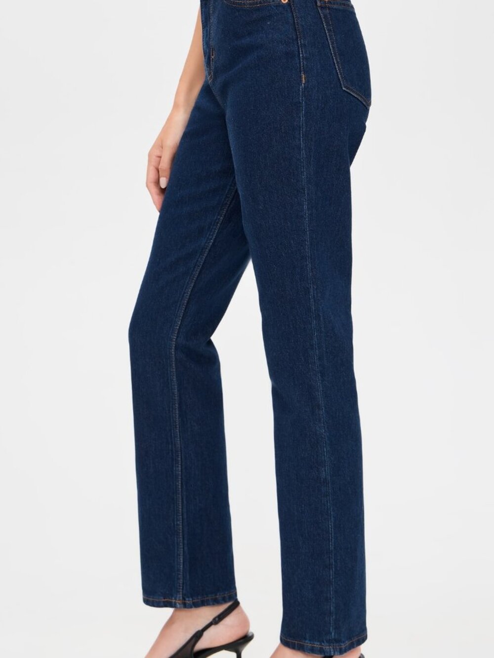NWT Reformation "Jax" Stretch High Rise Straight Jeans - Picture 4 of 6